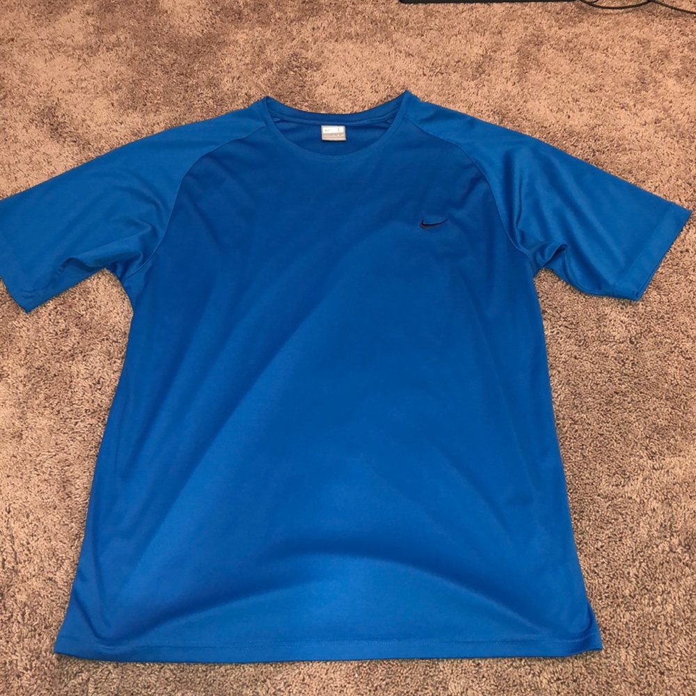 Nike T-shirt